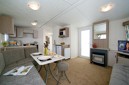 Fitzmaurices Caravan Bromely 